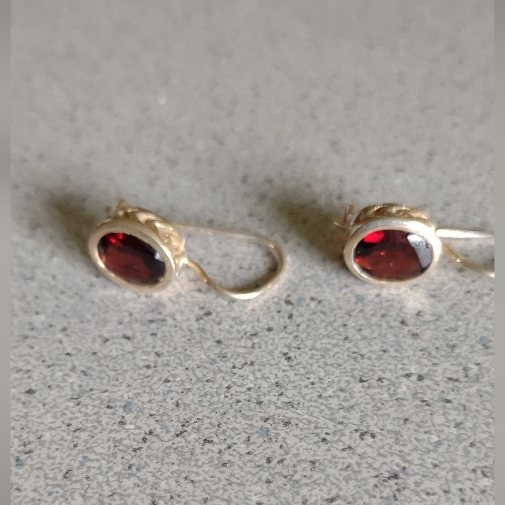 Firm Final price!*Garnet drops*January birthstone - Picture 4 of 6